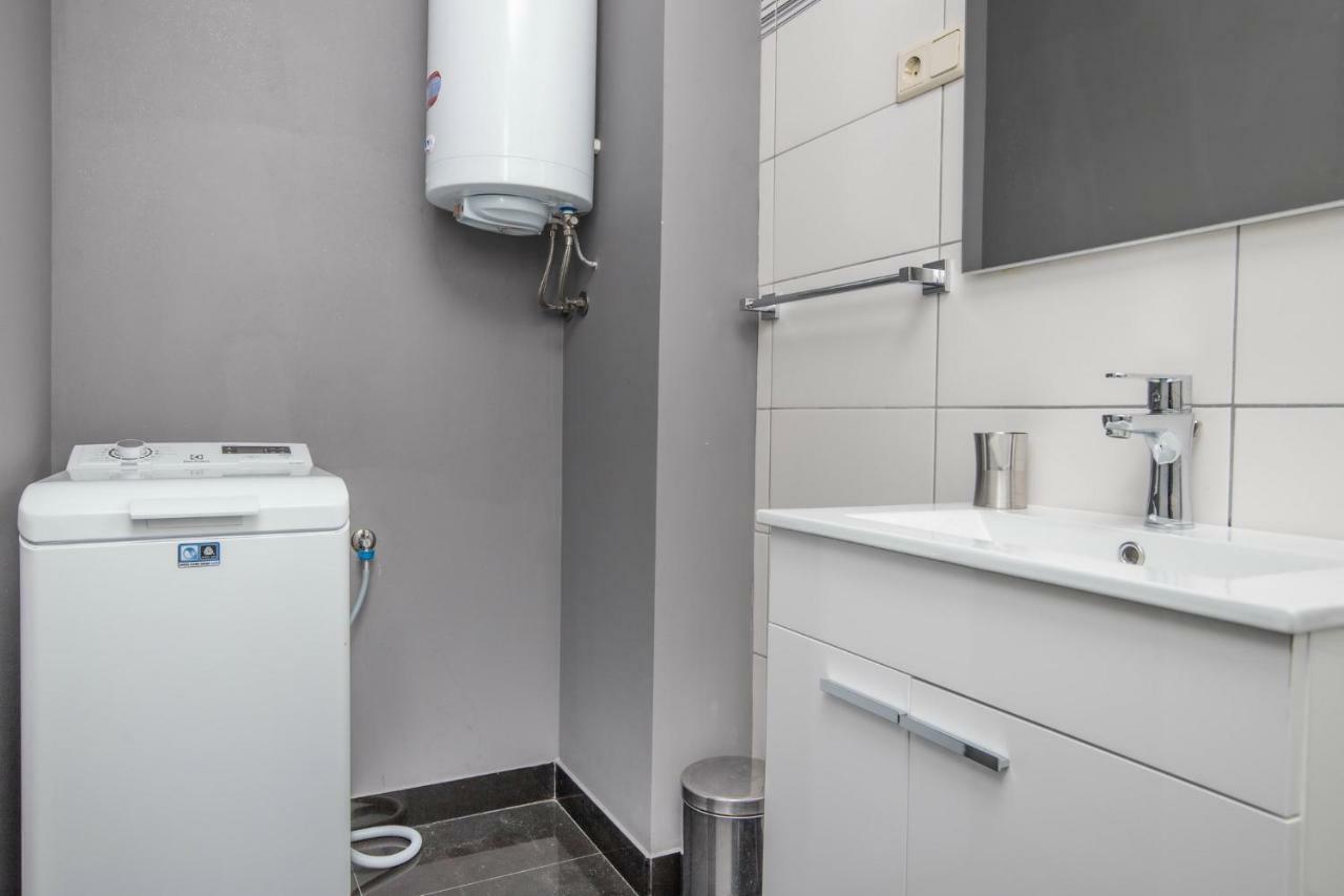 קריקווניצה Apartments Adriatic מראה חיצוני תמונה
