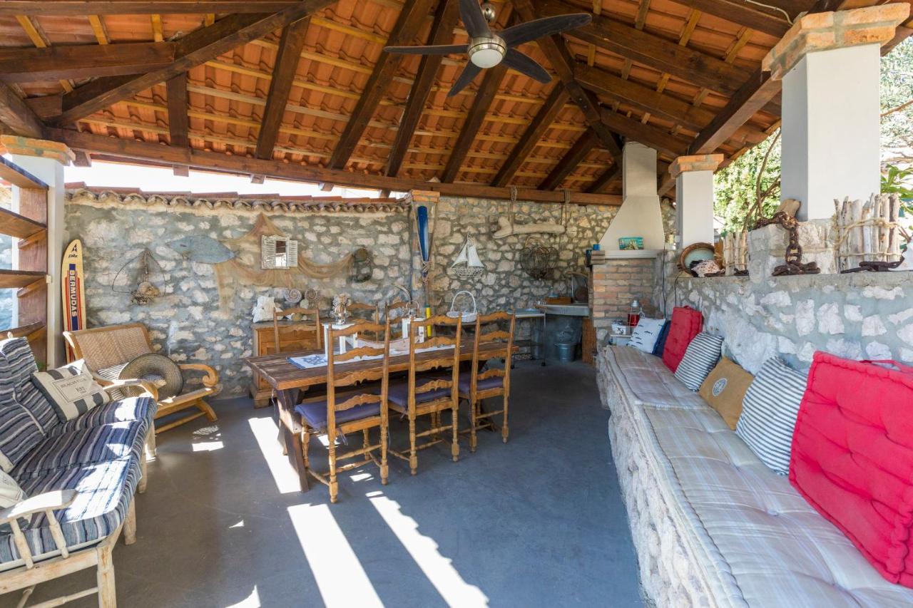 קריקווניצה Apartments Adriatic מראה חיצוני תמונה