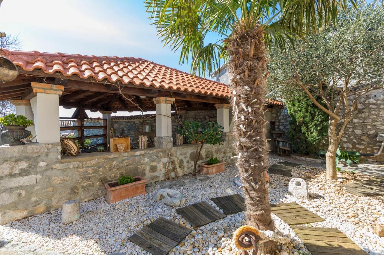 קריקווניצה Apartments Adriatic מראה חיצוני תמונה